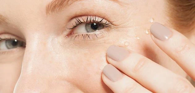image about 14نوعًا من الأطعمة للمساعدة في حماية البشرة الجافة وترطيبها والعناية بها