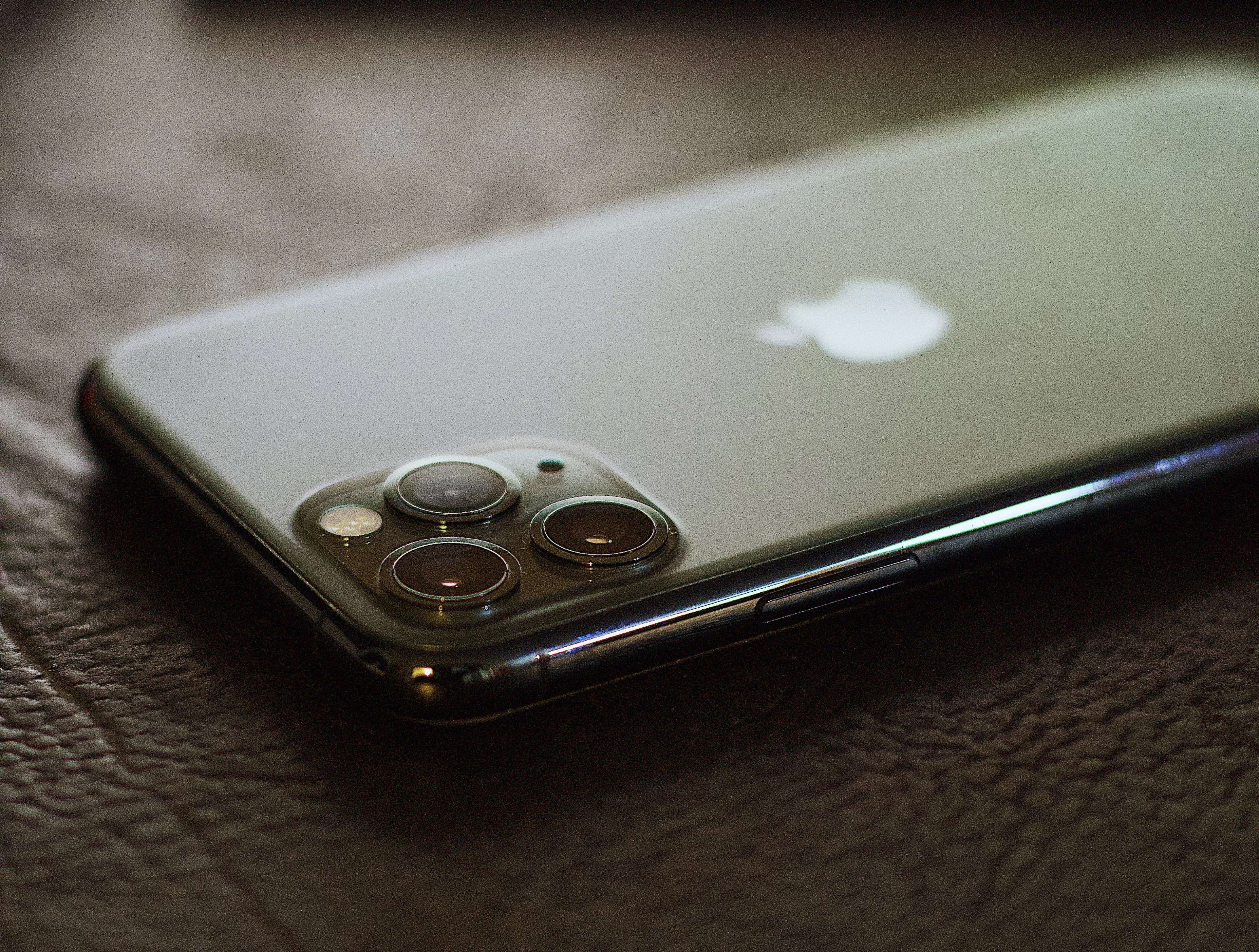 image about مراجعة سعر و مواصفات هاتف iPhone 11pro Max