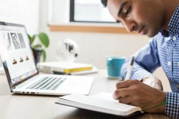 image about الأخطاء الأكثر شيوعًا التي يقع فيها متعلمو اللغة الثانية.(1)
