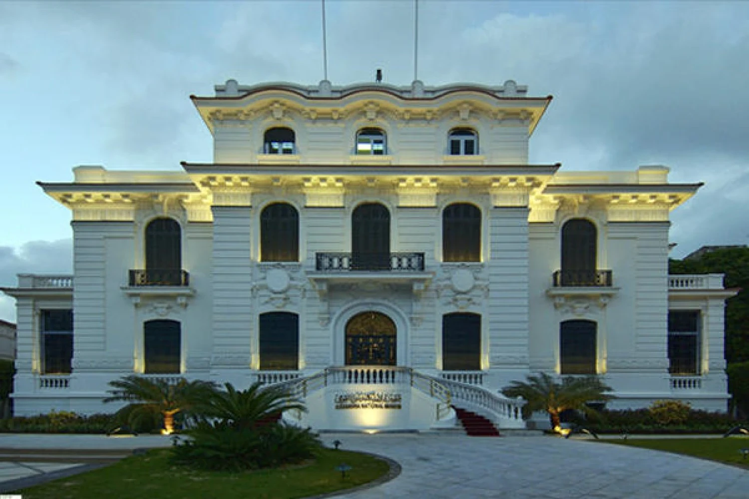 image about لماذا عليك زياره الاسكندرية مره على الاقل