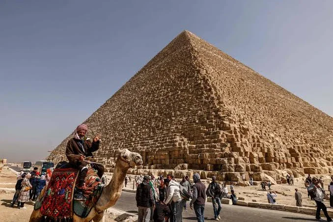 image about Egypt: Gateway to Ancient Wonders and Hidden Treasures – Discover the Magic of Civilization and Luxury