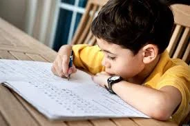 image about كيف تجعلين ابنك من ابن فاشل الي  ابن متفوق؟