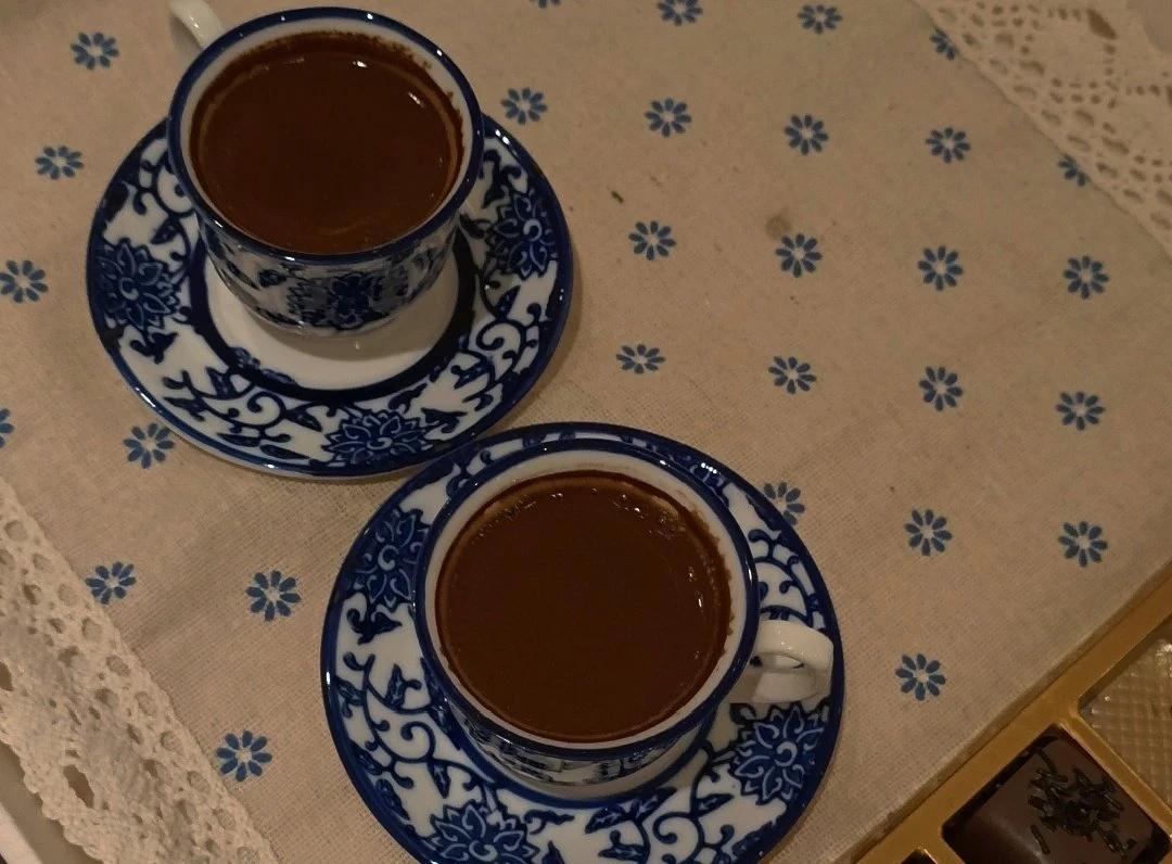 image about المعجزة اليومية للقهوة: فن الاستمتاع بالحياة في كل رشفة