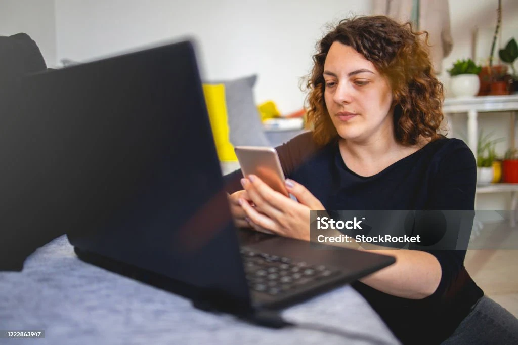image about كيف تحارب ادمان مواقع التواصل الاجتماعي