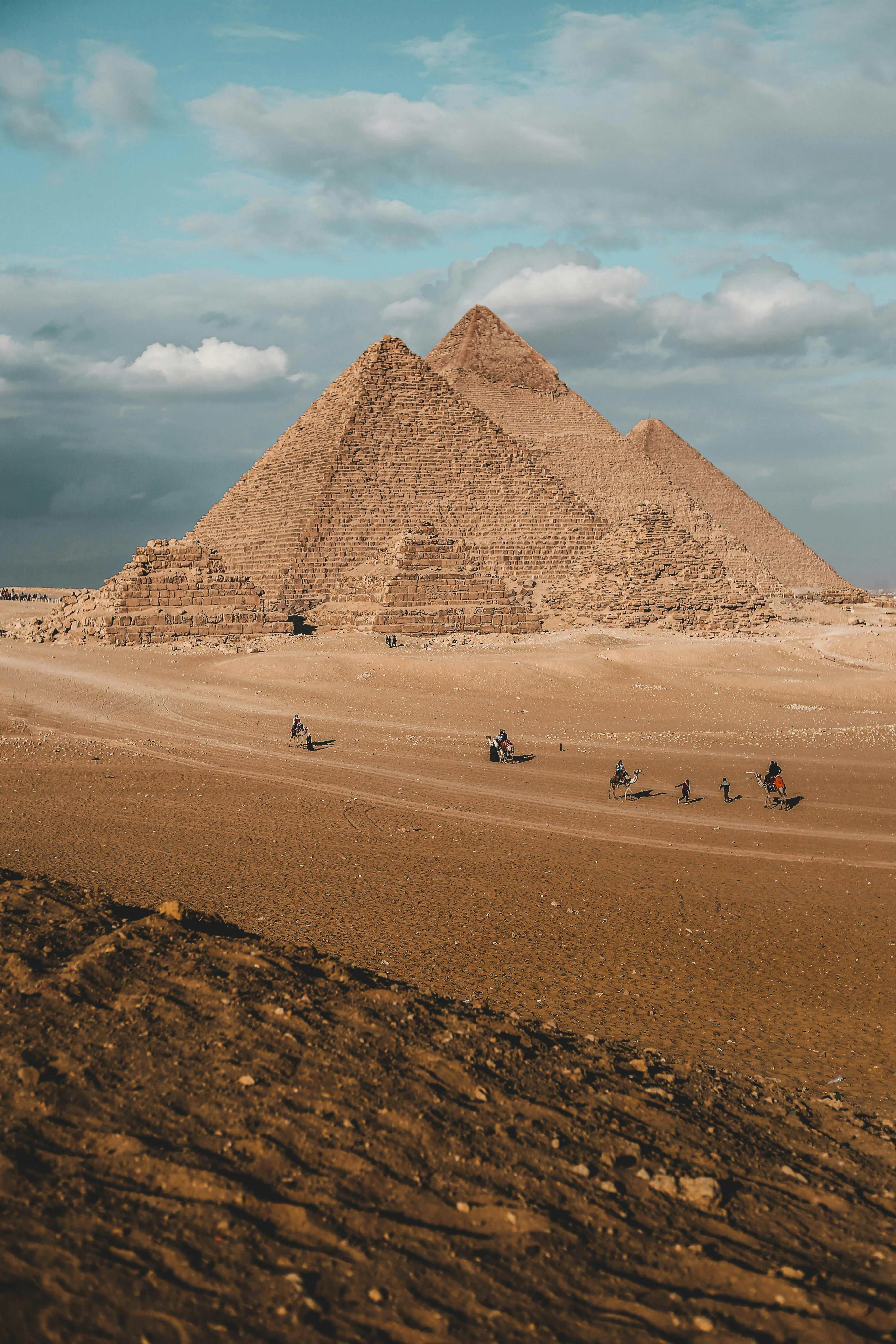 image about أسرار غامضة عن الهرم الأكبر: تقنيات الفراعنة المخفية والأنفاق السرية التي حيرت العلماء