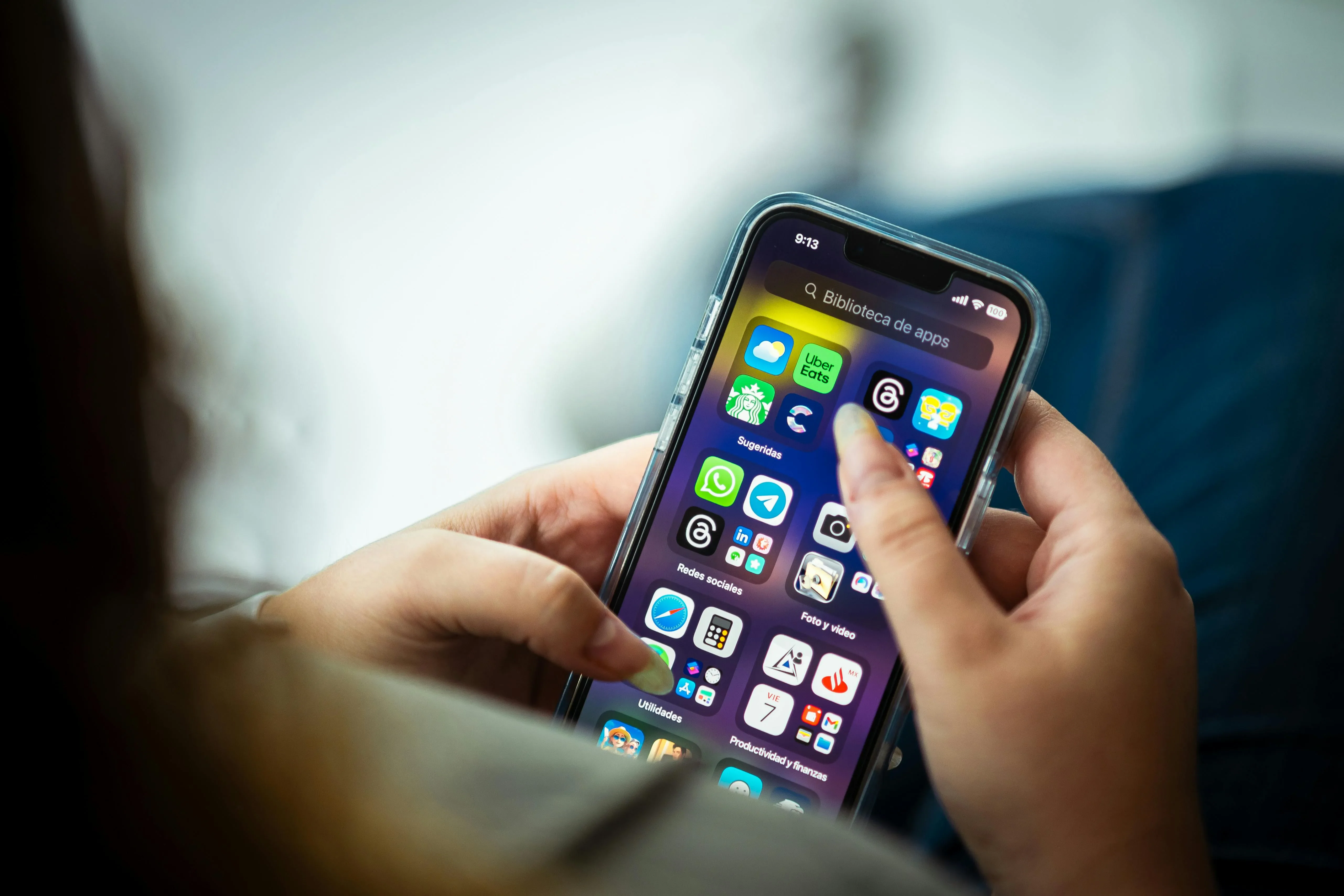 image about تطبيقات الهاتف النافعه /كيفيه التعامل مع البرامج الضاره