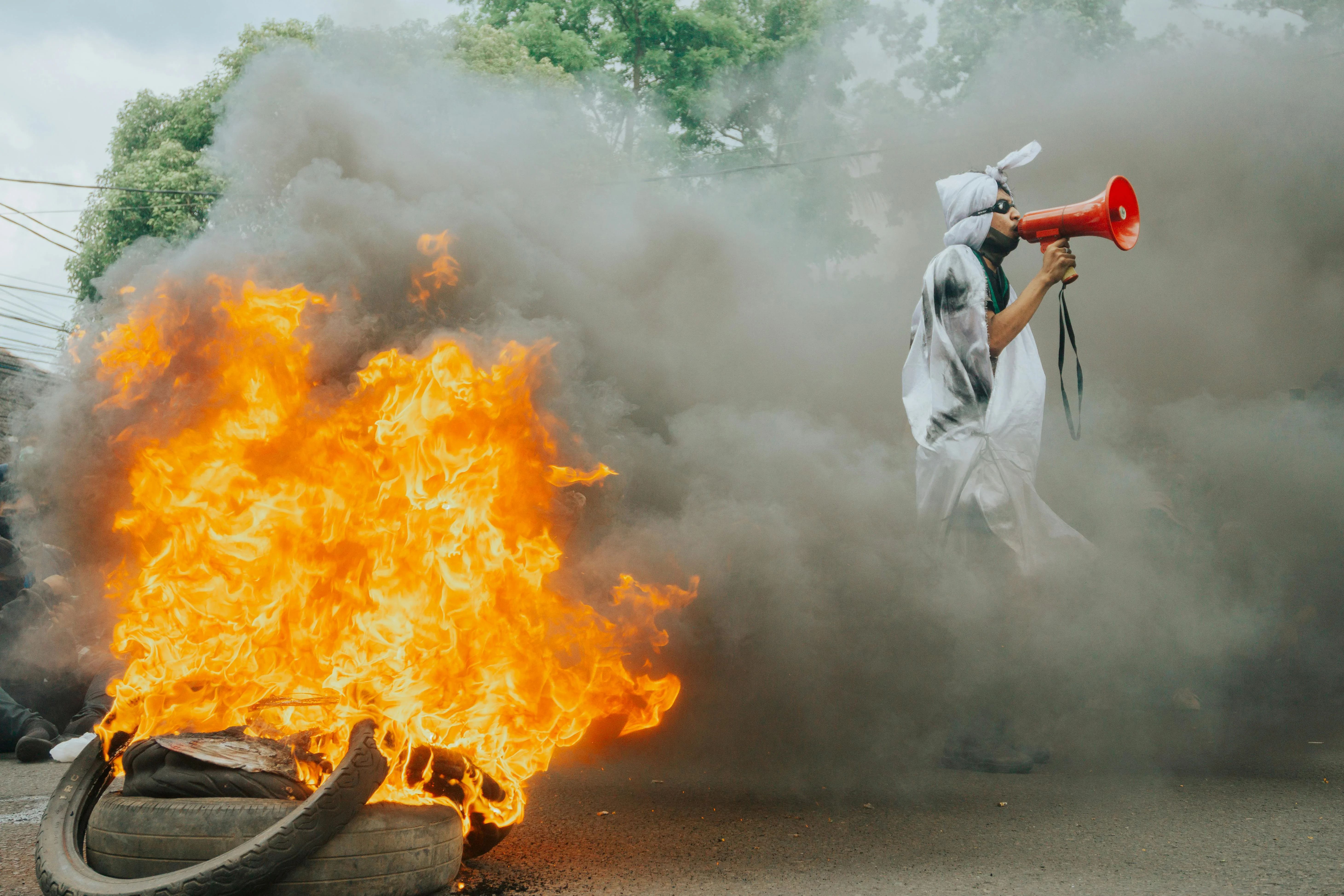 image about حرائق كاليفورنيا: حقيقة مأساوية أم مؤامرة مفتعلة؟