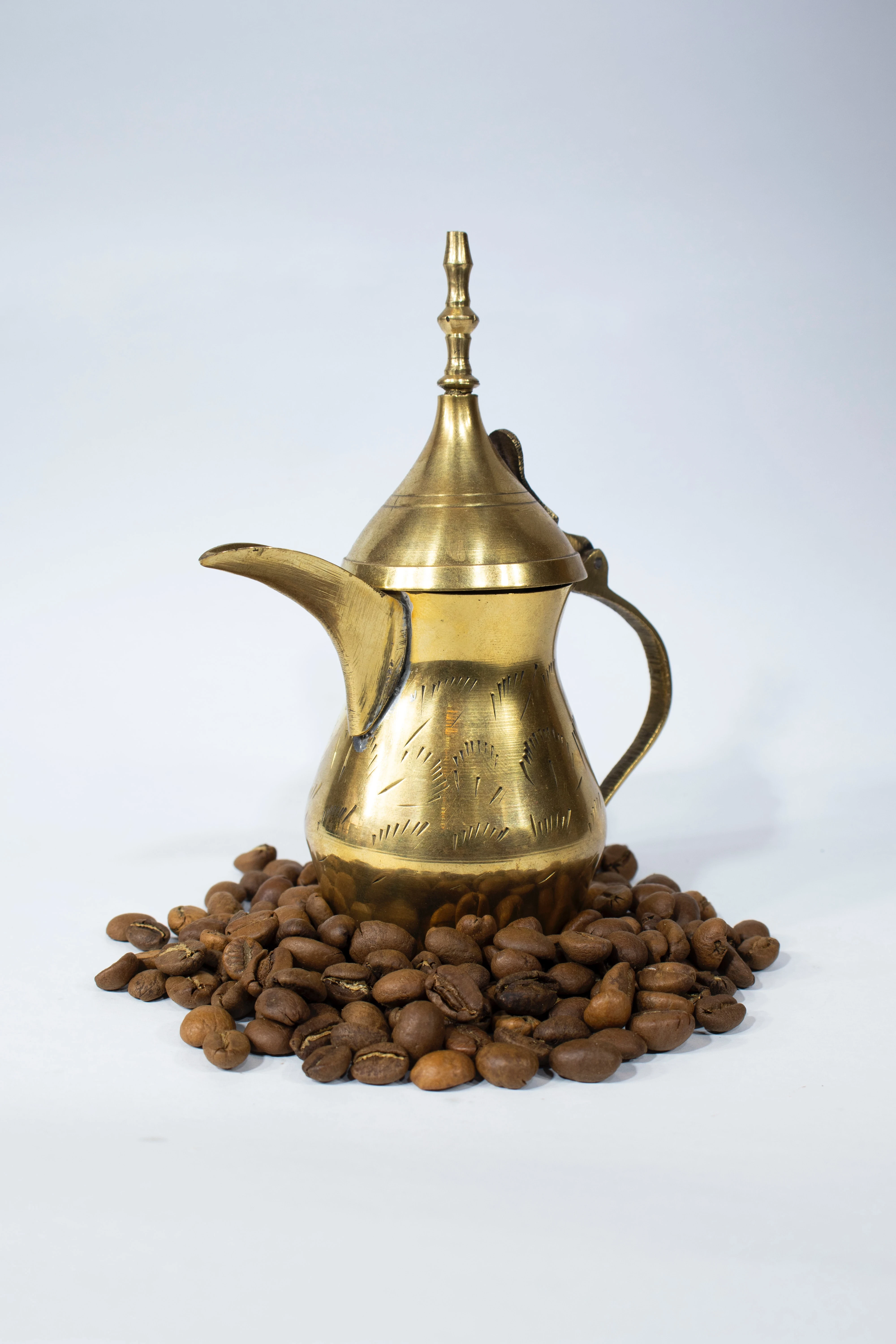 image about القهوة العربية.. المشروب العربي الذي أبهر العالم