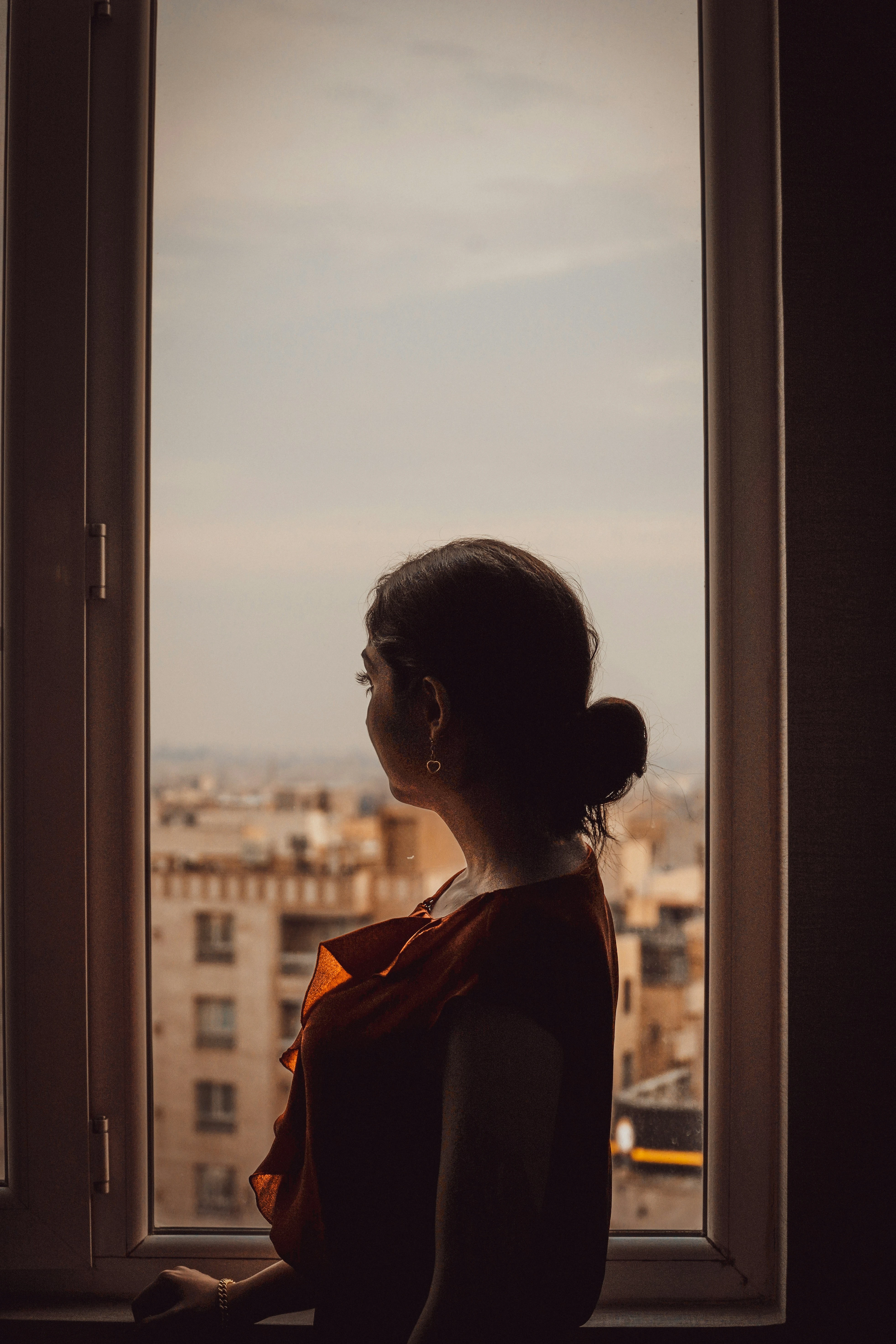 image about  لماذا نصر على التفكير في أننا لا نستحق الخير الذي يحدث لنا ؟
