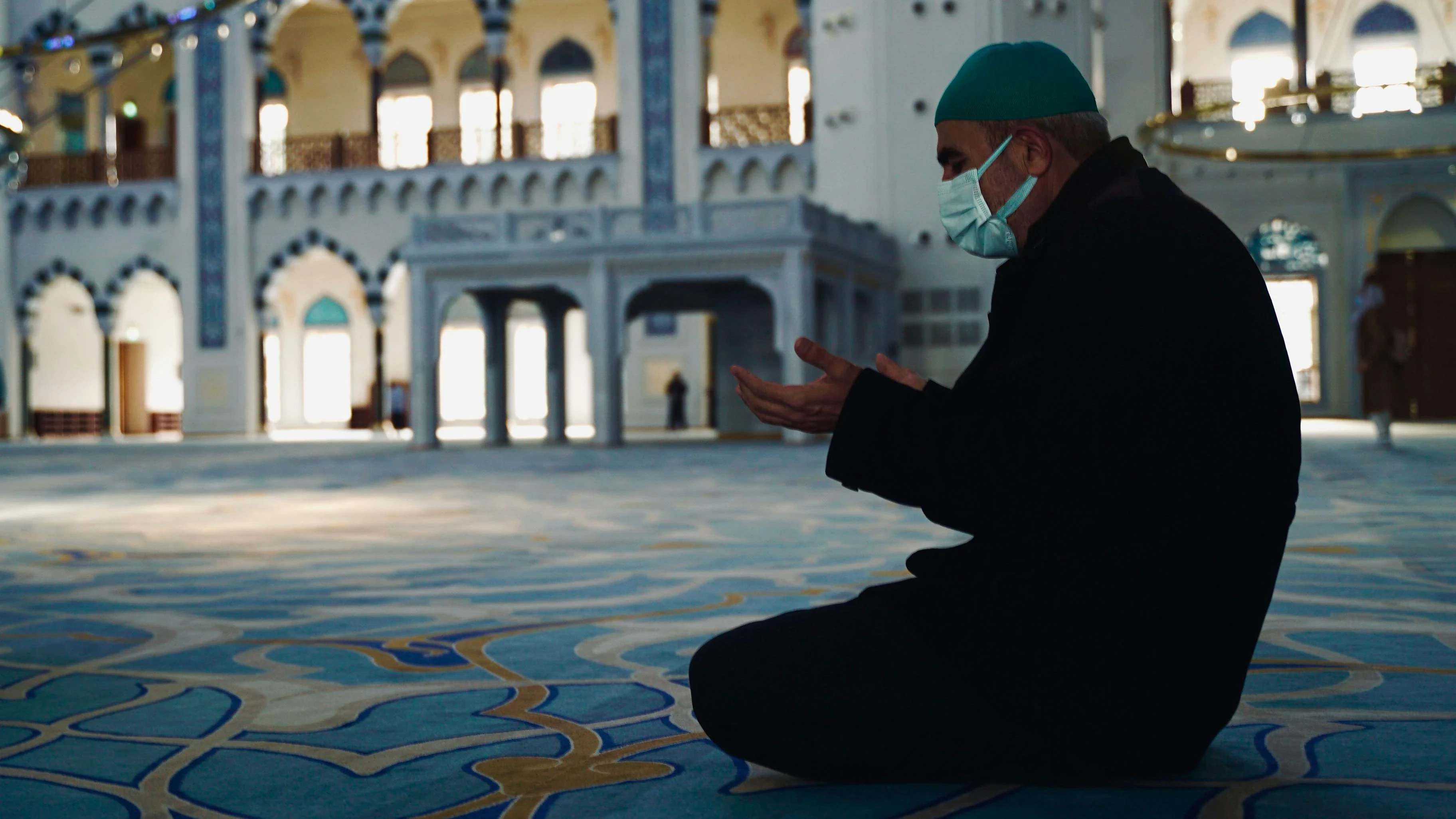 image about انما  يبتليك الله ليطهّرك لا ليعذّبك ... حين يكون الألم طريقًا إلى النور