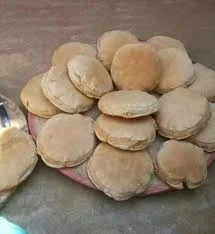 image about سر العيش الشمسي في الصعيد:   خبز البركة الذي تخمره أشعة الشمس