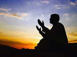 image about القرب من الله ليس حاجزاً بين الشاب  طموحاته 