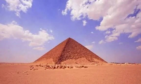 image about هندسة العمارة الجنائزية في مصر القديمة 