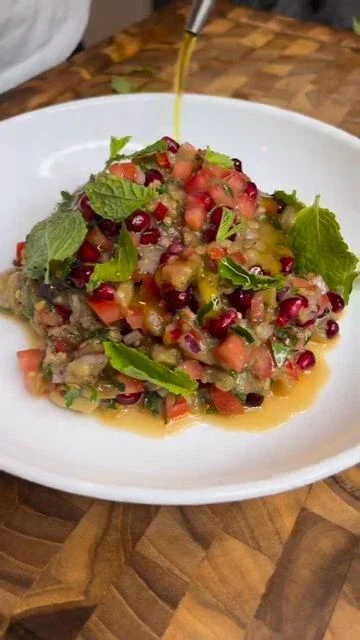 image about سلطة الملفوف والجزر بالخل والزيت: طبق صحي ومنعش