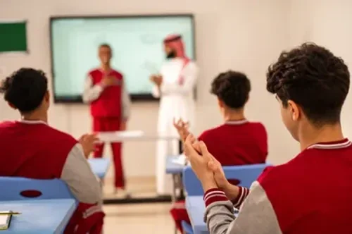 image about تحميل مرشد حديث أولى ثانوي الترم الثاني 2026 PDF كامل من المتميزون