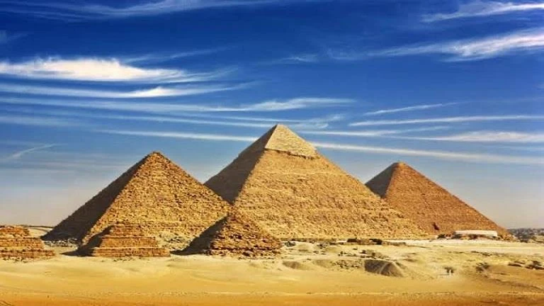 image about سحر الأهرامات وأسرارها الخالدة
