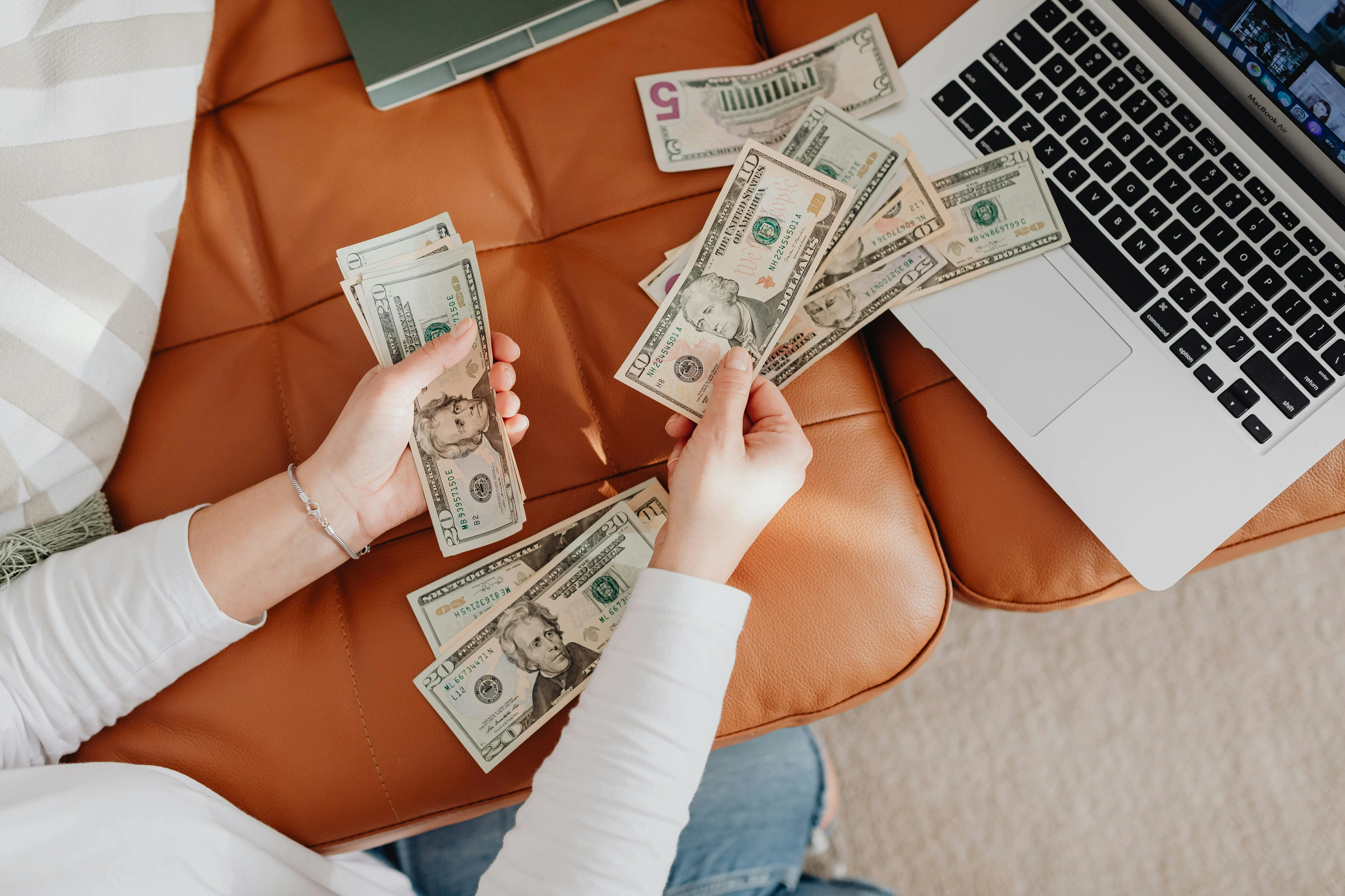 image about How to earn money online with no skills? (2026 Guide) 