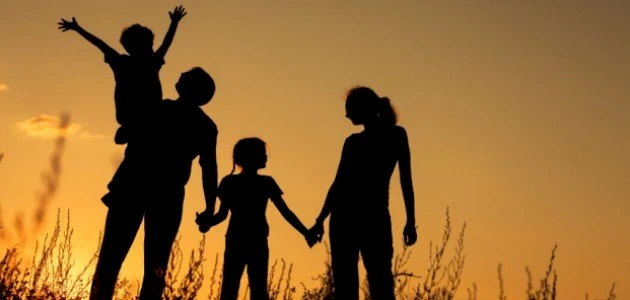 image about ألأب القائد.. حجر الأساس في بناء أسرة صالحة ومجتمع مزدهر 👨👩👧👦✨
