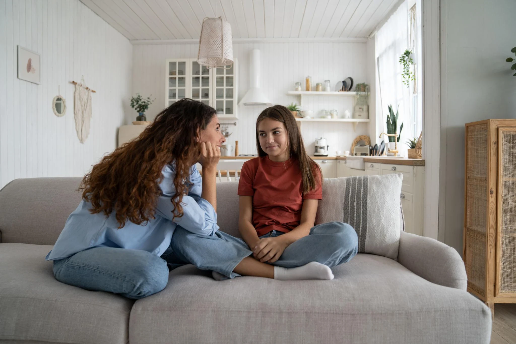 image about كيف تبني علاقة قوية مع أبنائك المراهقين؟