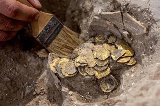 image about البحث عن الكنوز والدفائن بين الحقيقة والسراب.. كيف يقود حلم الثراء السريع إلى شباك النصابين؟