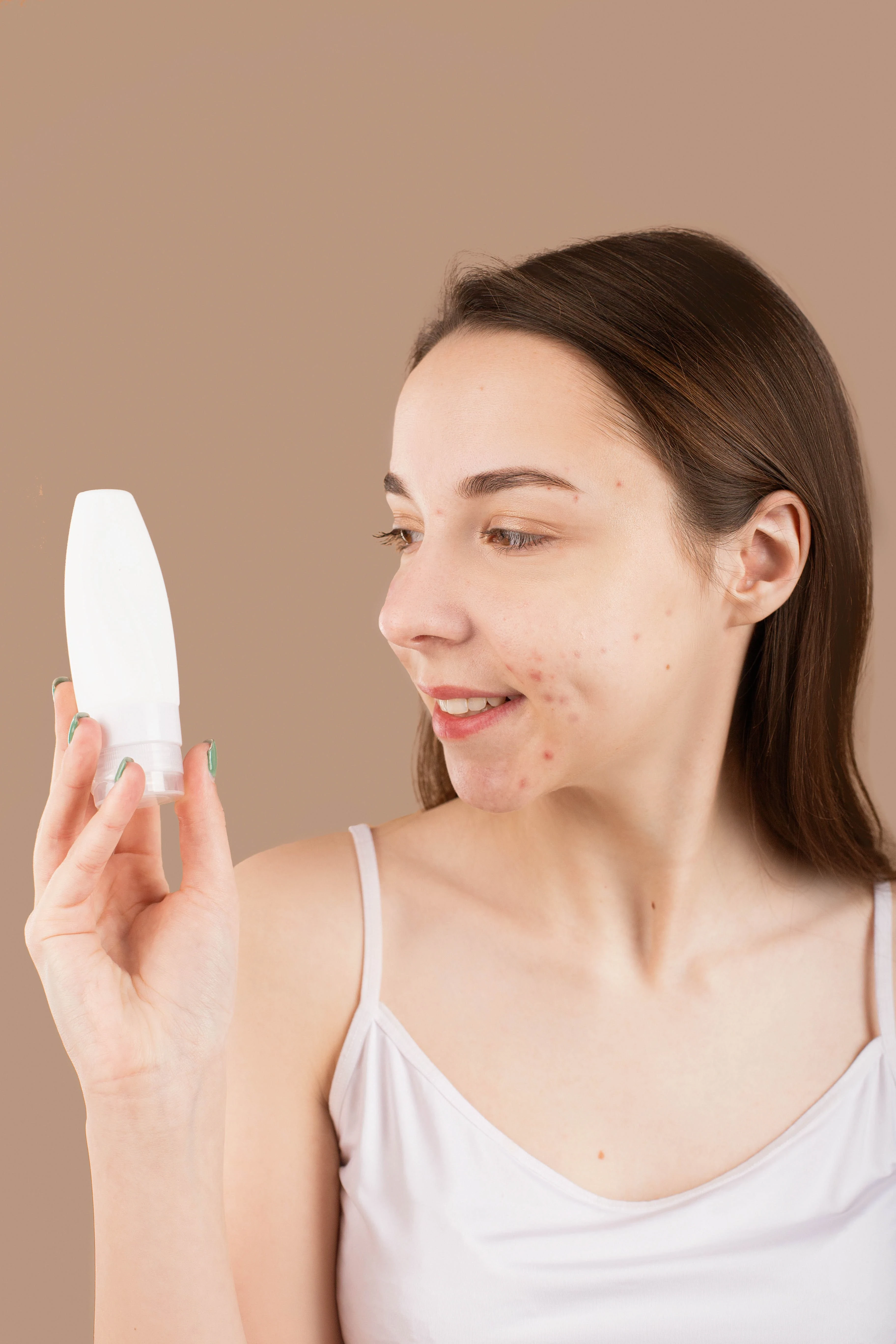 image about أخطاء تدمر بشرتك وأنتِ لا تلاحظينها.. احذري هذه العادات اليومية