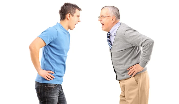 image about صراع الأجيال: كيف نحول الخلاف بين حكمة الكبار وطموح الشباب إلى شراكة تصنع المستقبل؟