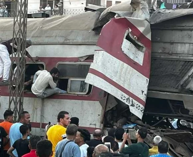 image about حادث قطار خط (القاهرة - الإسكندرية): قراءة في تفاصيل الواقعة، تحركات الإنقاذ، ومسارات التحقيق الفني