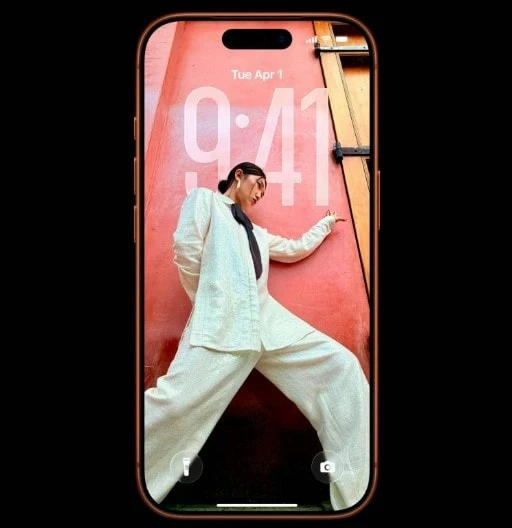 image about مراجعه هاتف (IPHONE 17 PRO MAX) هل يستحق الشراء في 2026 ؟