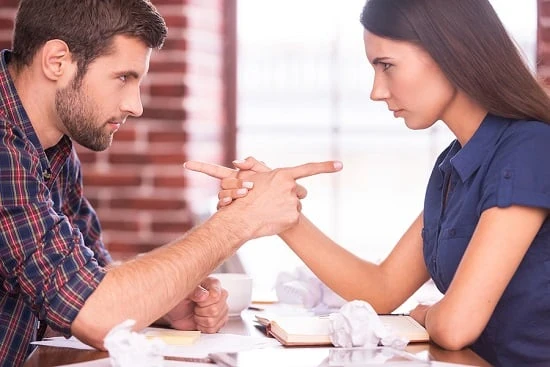 image about الحوار ليس معركة... بل جسرٌ يعبر بنا إلى الحقيقة