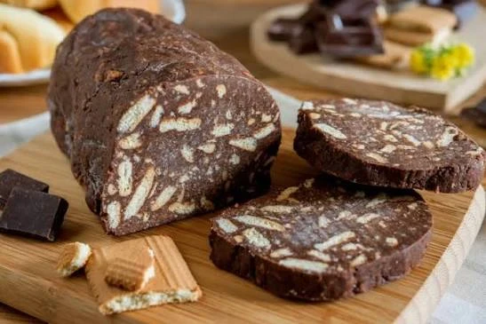 image about 🍫❄️ ليزي كيك الشوفان المثلج - حلى بارد صحي ولذيذ بدون فرن