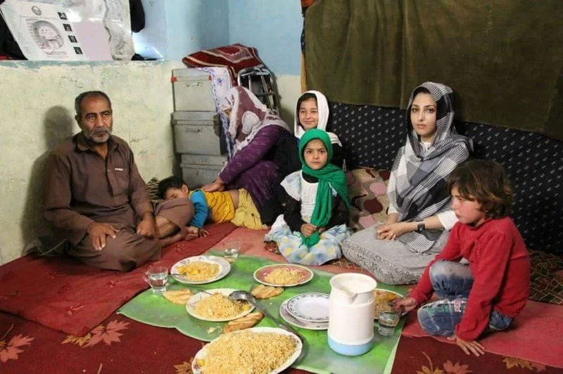 image about حين تتحول النعمة إلى عادة: لماذا لا تسعدنا الحياة الأفضل؟
