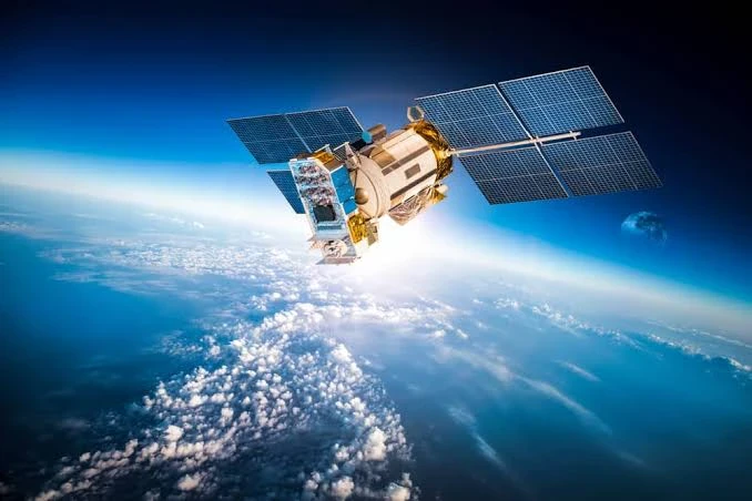 image about هل يمكنك الربح من تحليل صور الأقمار الصناعية؟ الحقيقة الكاملة وأفضل المنصات التي تقدم هذه الفرص