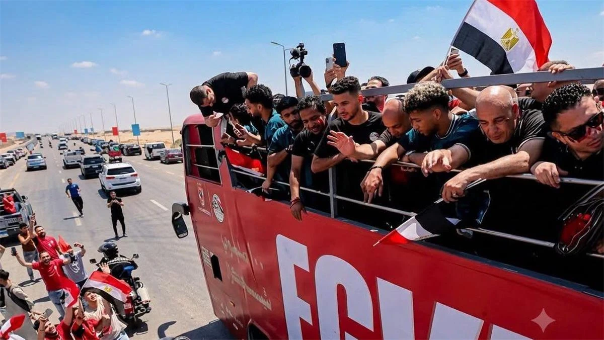 image about تقديرًا لإنجاز كأس العالم.. الحبتور يمنح بعثة مصر سيارات ميتسوبيشي.. تفاصيل 