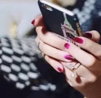 image about كيف تبدئين العمل الحر من المنزل باستخدام الهاتف فقط؟ دليل عملي للمبتدئات