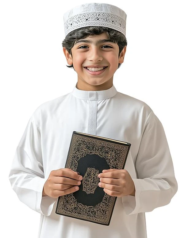 image about 🌙 كيف نحبب أطفالنا في قراءة القرآن والصلاة؟ دليل عملي للآباء والأمهات لتربية جيل يحب الله ورسوله