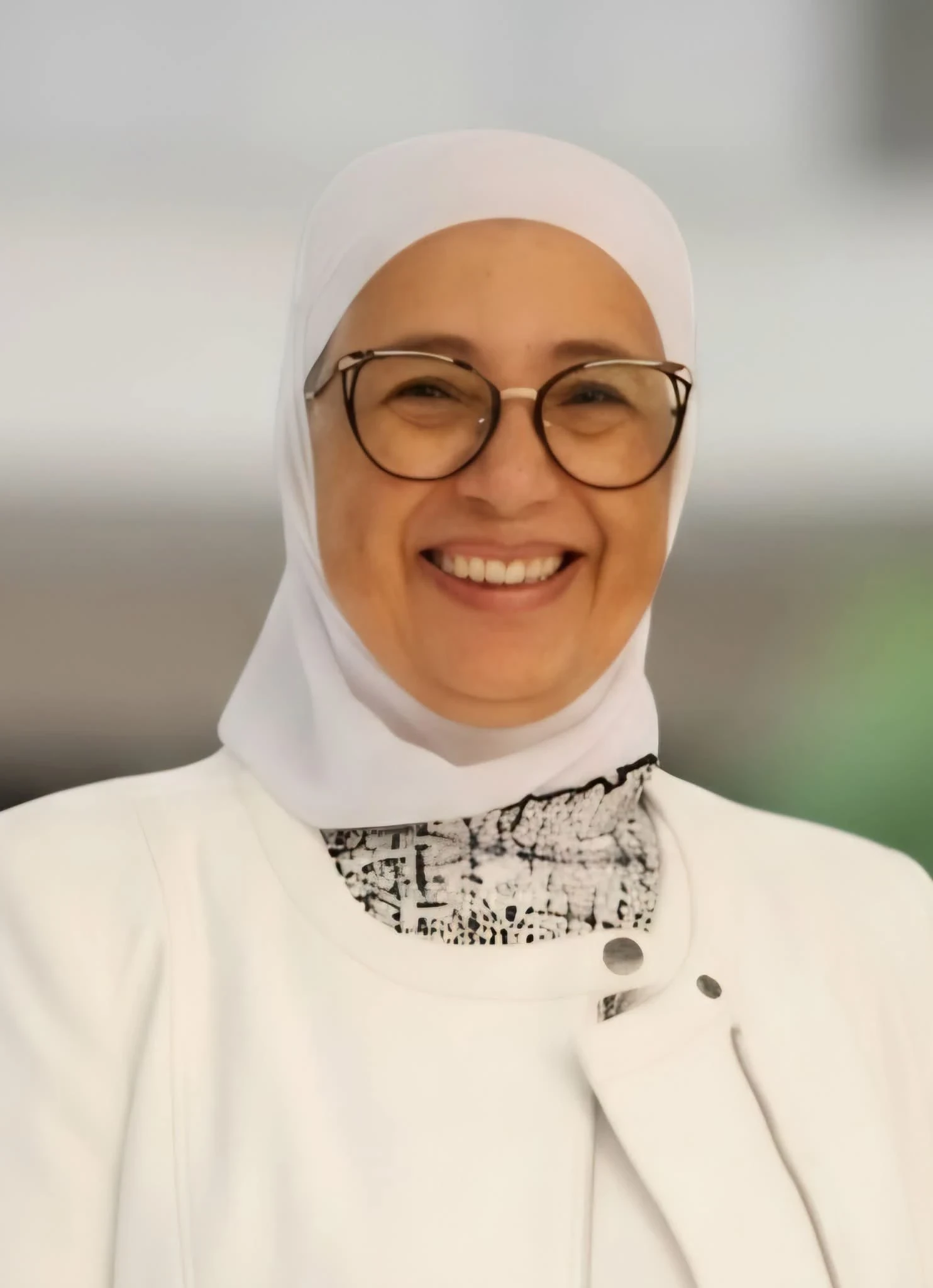 image about الميدالية الذهبية لعالمة مصرية.. عندما يضيء