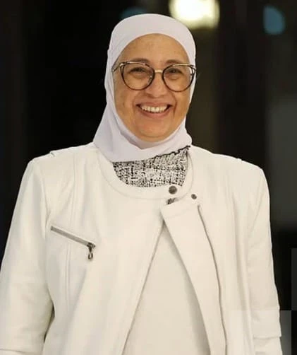 image about من هي الدكتورة عالية حسن عبد الفتاح؟ قصة طبيبة مصرية صنعت إنجازًا عالميًا في طب القلب النووي