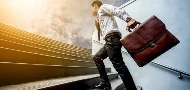 image about أهمية العمل والاجتهاد في تحقيق النجاح