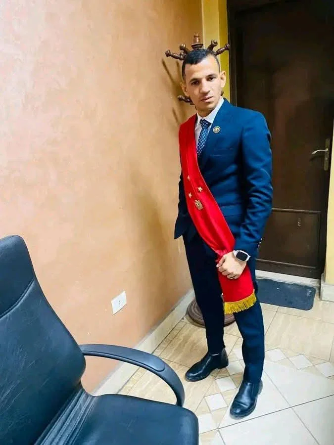 image about القاضي المزيّف في مصر.. خدع الجميع بصور من داخل المحكمة ثم قلبت وفاة أحد المتهمين القضية رأسًا على عقب!