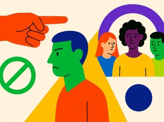 image about أصنام المجتمع: كيف تتحول الأفكار إلى سلطة داخل عقولنا