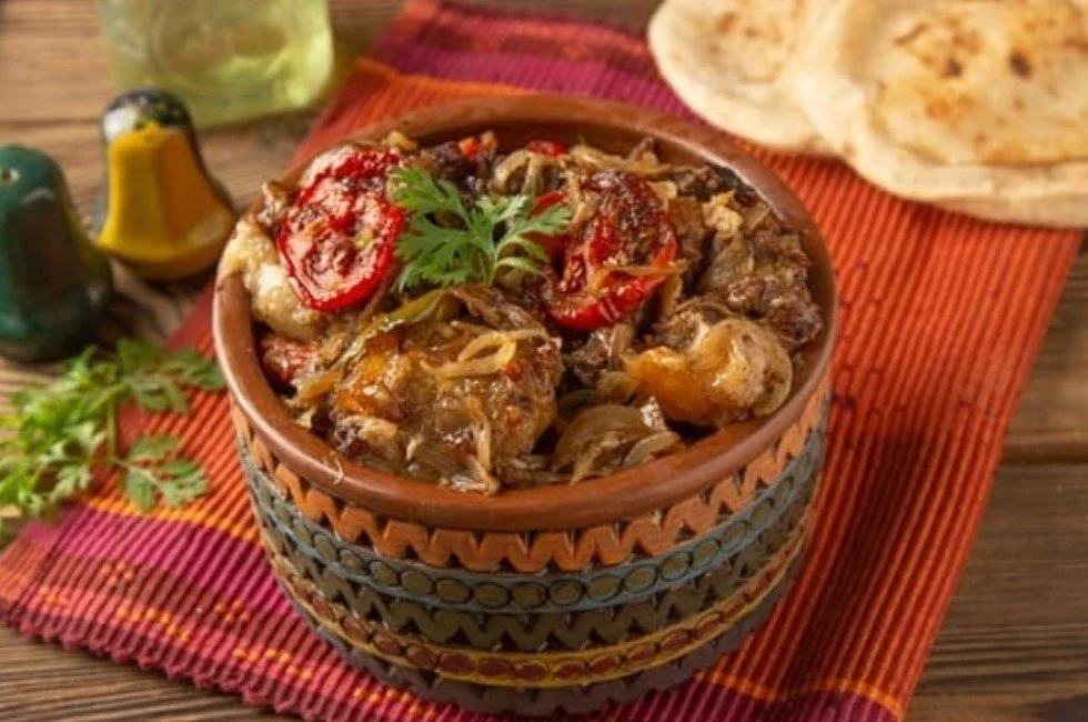 image about طريقة عمل طاجن العكاوي بالبصل المكرمل ودبس الرمان بأسرار المطاعم