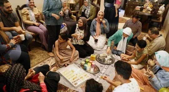 image about الشارع عايز إيه