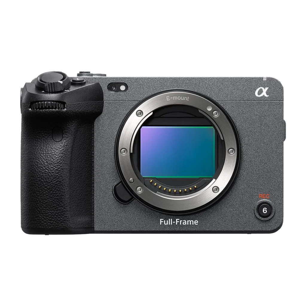 image about 🎬 Sony FX3: كاميرا سينمائية احترافية بحجم صغير وأداء كبير