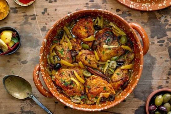 image about 🍗🫒 طاجن دجاج بالزيتون - وصفة شهية بنكهة مغربية أصيلة