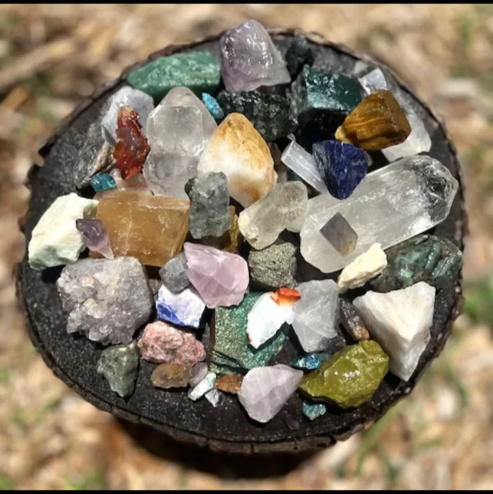 image about الأحجار الكريمة: كنوز الأرض