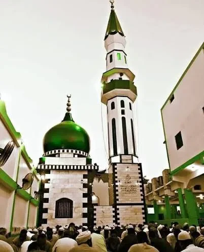 image about الساحة الرضوانية بالأقصر.. حكاية مكان جمع بين التاريخ والذكر والعمل الاجتماعي