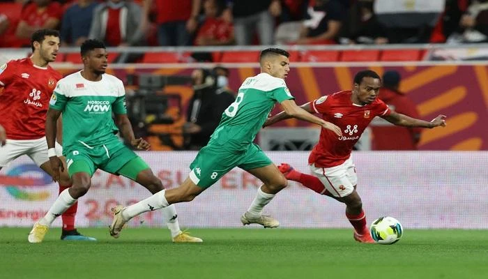 image about الاهلي يخطف بطاقة التأهل من قلب ملعب الرجاء المغربي