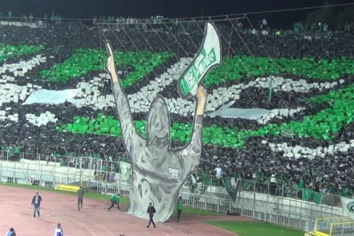 image about الاهلي يخطف بطاقة التأهل من قلب ملعب الرجاء المغربي
