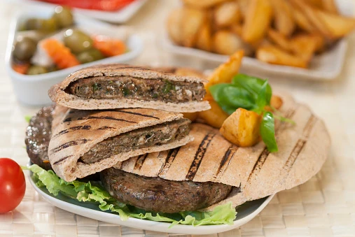 image about ما هو الحواوشي وطريقة عمل الحواوشي مثل المطاعم