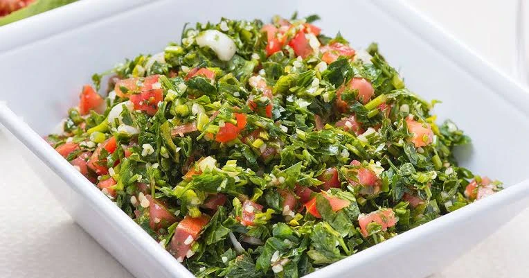 image about أكثر 10 سلطات شهرة بالمطبخ العربي